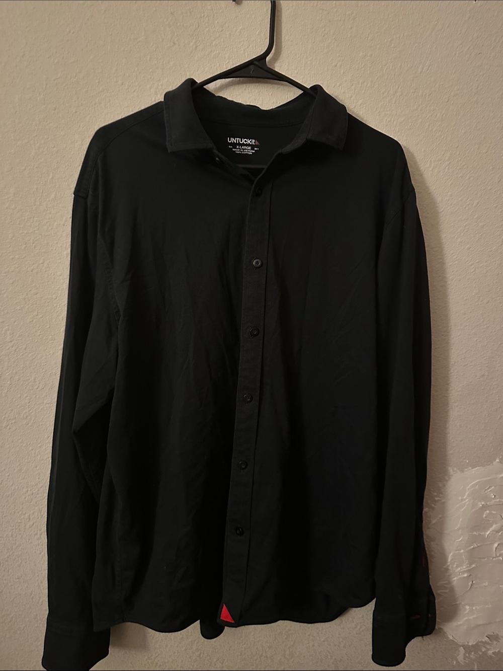 UNTUCKit Black Long-Sleeve Casual Button-Down Shirt
